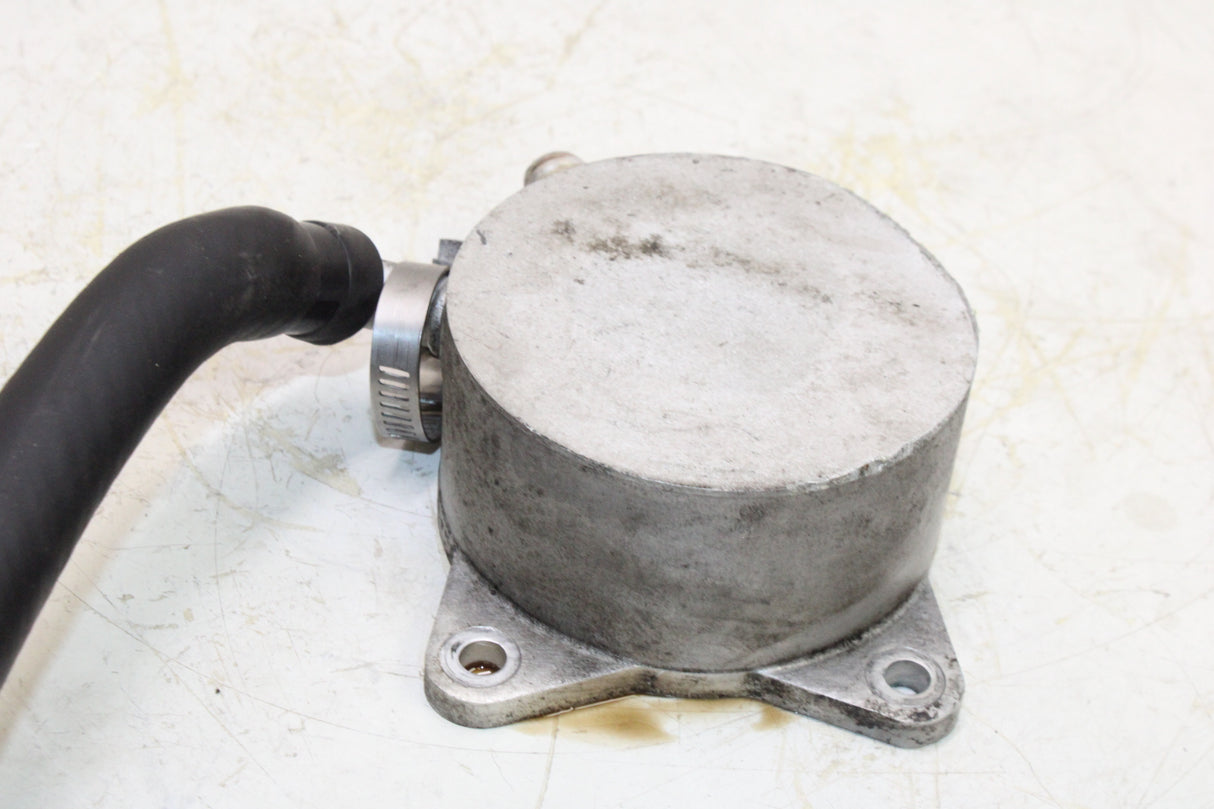 2001 Suzuki GSXR600 OEM ENGINE MOTOR OIL COOLER