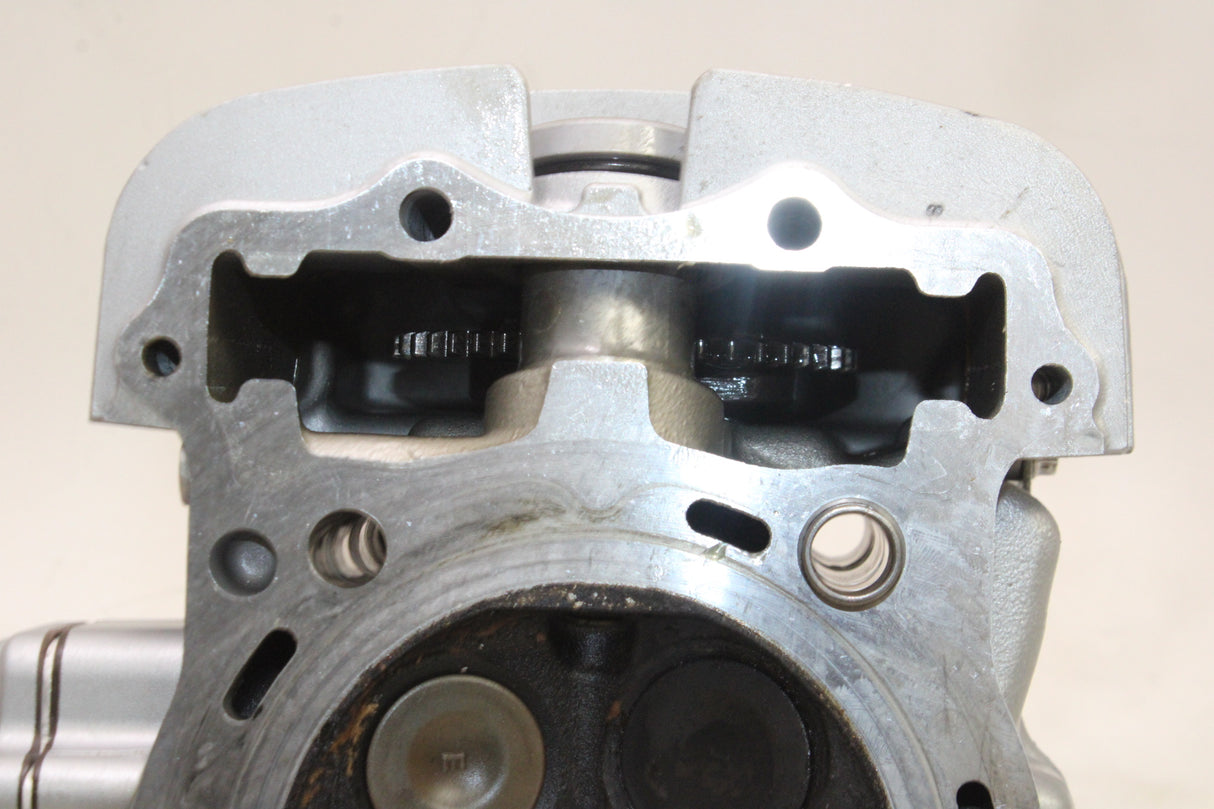 1997 Kawasaki Vulcan 1500 VN1500-A OEM REAR ENGINE TOP END CYLINDER HEAD