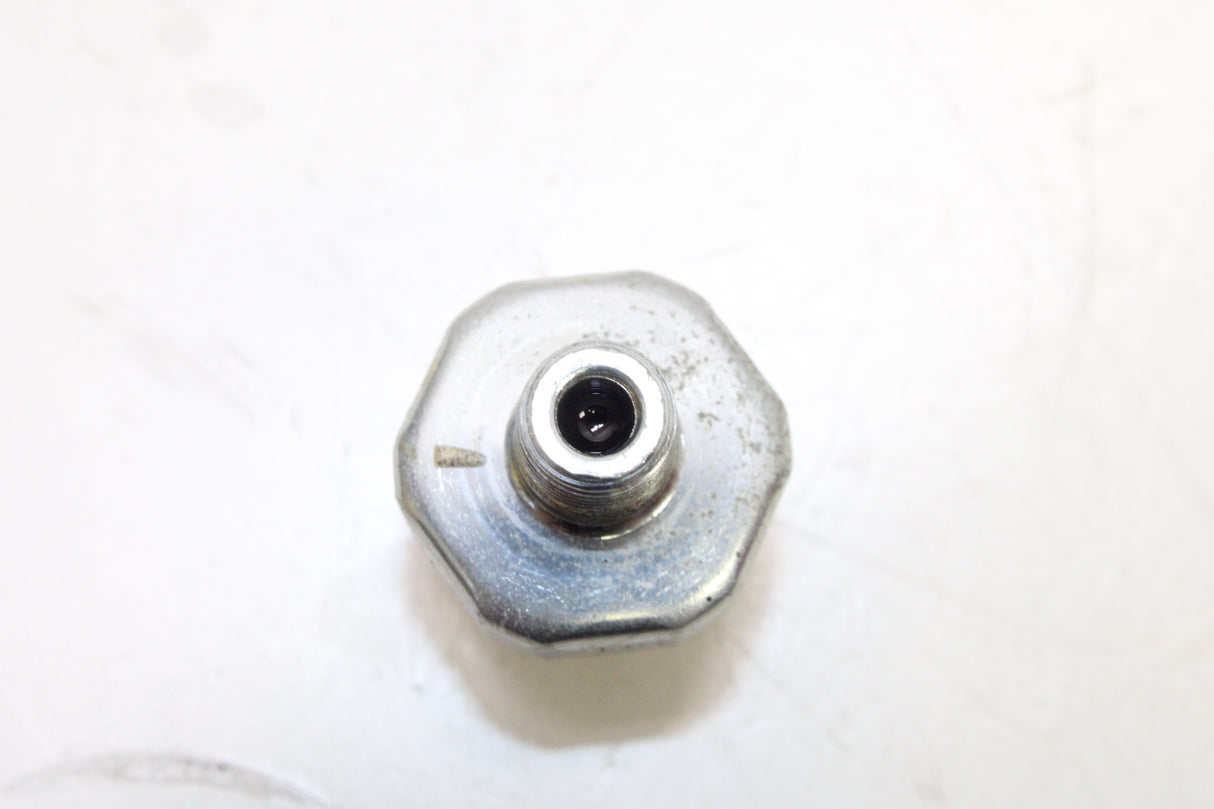 1997 Kawasaki Vulcan 1500 VN1500-A OEM OIL PRESSURE SENSOR