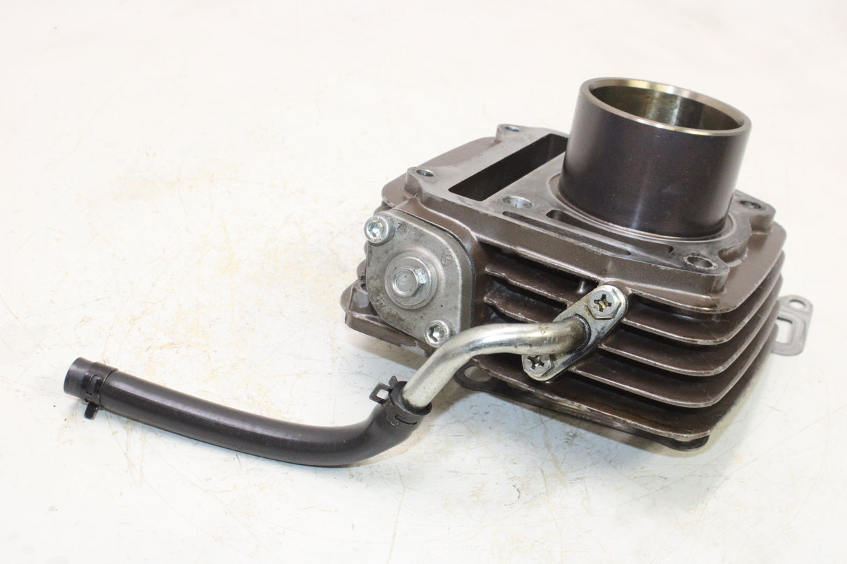 2008 Hyosung GT250 OEM REAR ENGINE MOTOR PISTON CYLINDERS BLOCK JUG