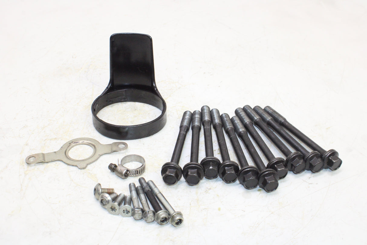 2007 Suzuki GSXR750 OEM ENGINE MOUNTING BOLTS HARDWARE MOTOR SCREWS