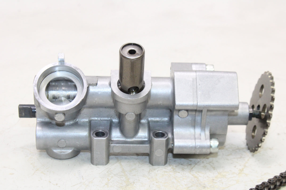 2007 Suzuki GSXR750 OEM ENGINE MOTOR OIL PUMP