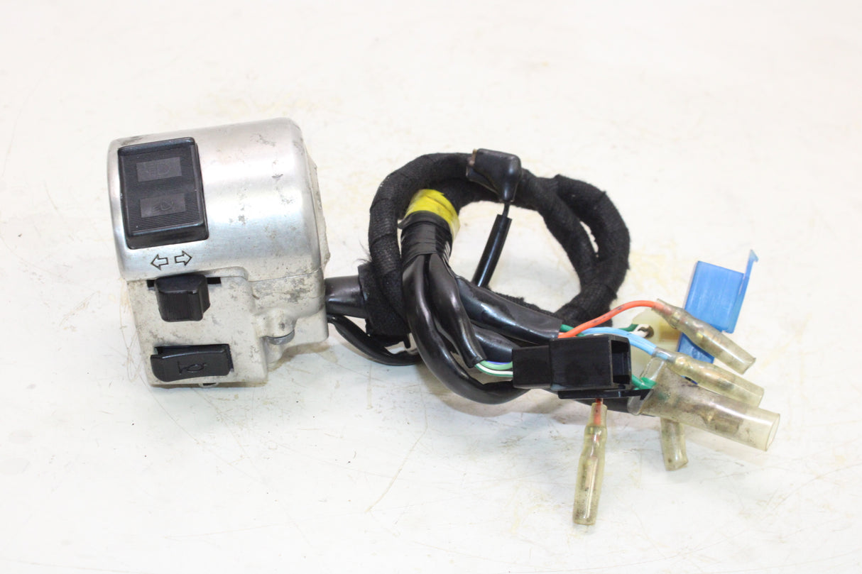 2004 Honda VTX1300C OEM LEFT CLIP ON HANDLE HORN SIGNALS SWITCH