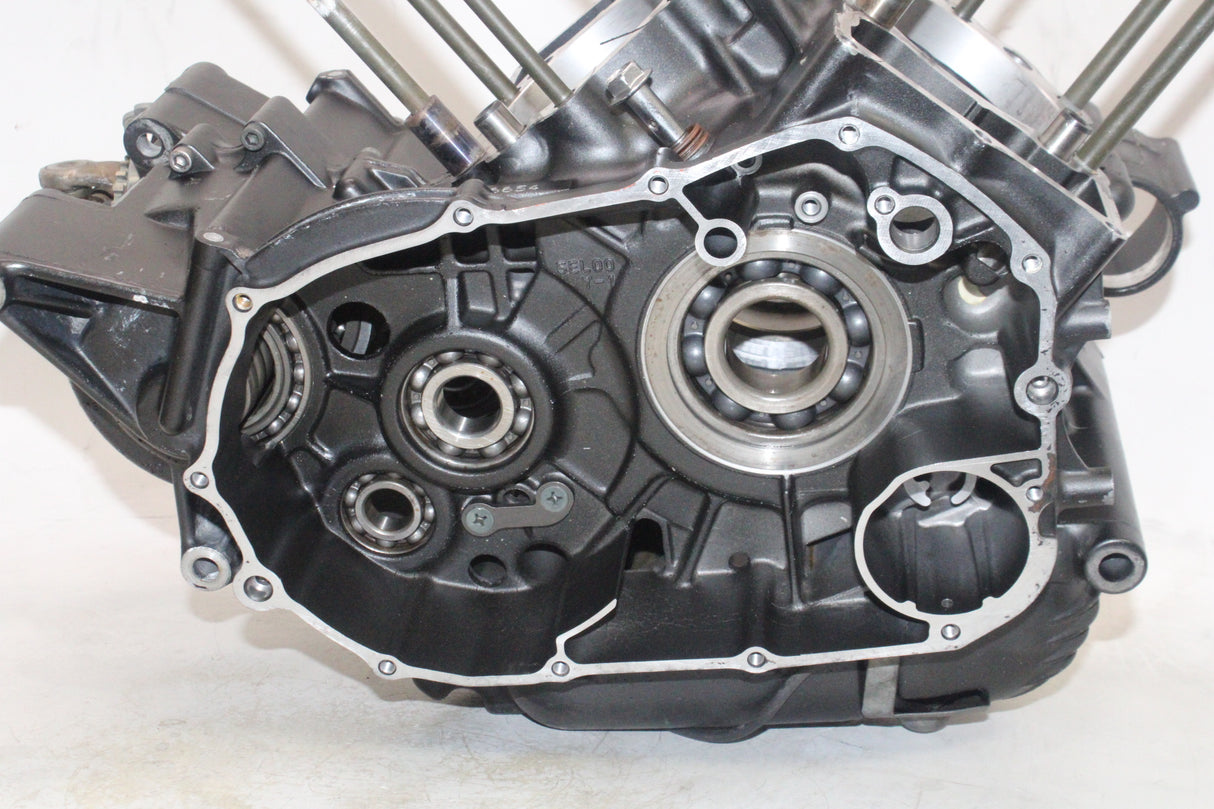 2006 Yamaha V Star 1100 XVS1100 OEM ENGINE MOTOR CRANKCASE CRANK CASES BLOCK
