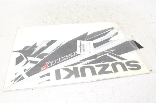 Suzuki Genuin Parts 68130-0BE20-FP2
