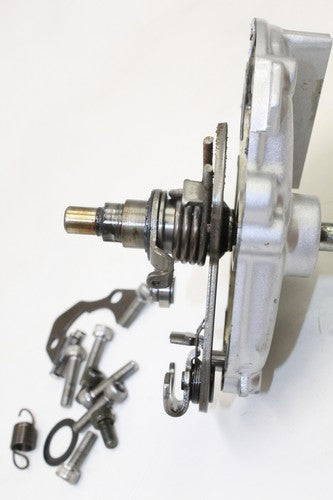 2001 Yamaha Yzf R6 Engine Crank Shaft Cover W/ Shift Rod 5eb-15411-00-00 OEM