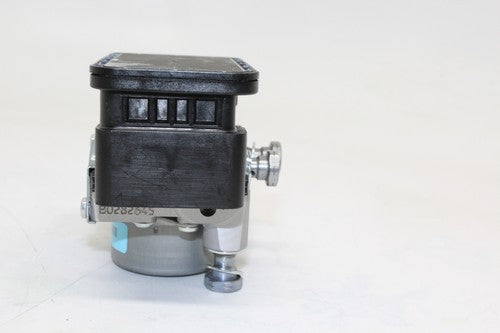 2016 Triumph Speed Triple R Abs Abs Pump Unit Module OEM.