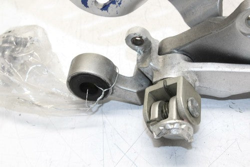06-07 Yamaha Yzf R6 Left Right Rearset Rear Set Driver PEG Brackets Mounts OEM