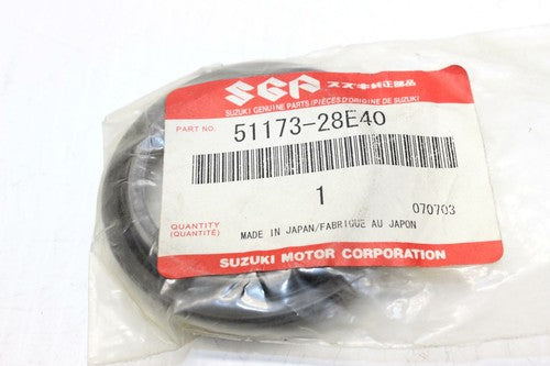 2003 Suzuki Gsxr600 51173-28E40 DUST SEAL OEM