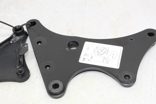 2013 Kawasaki Ninja 650 Ex650e Left Right Bracket Swingram Mounting Mount Brace