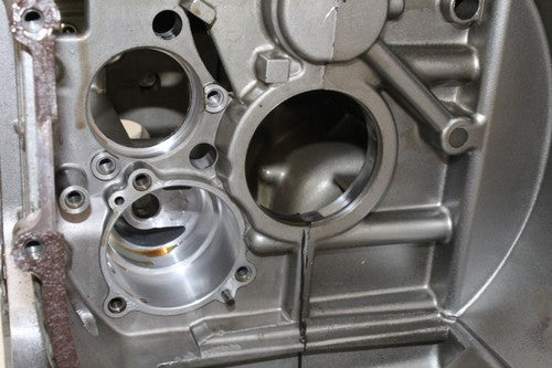 1995-97 Kawasaki Ninja Zx6r Zx600f Engine Motor Crankcase Crank Cases Block OEM