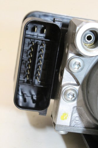 2013-17 Kawasaki Ninja 300 Ex300b Abs Abs Pump Unit Module 16082-0725 OEM