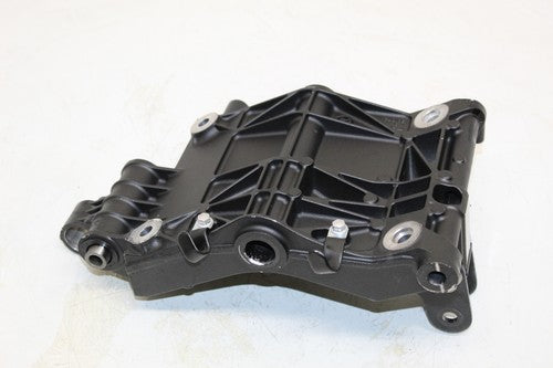 2016 Kawasaki Ninja H2 ZX1000 Rear Wheel Swingarm Bracket Mount OEM
