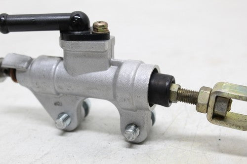 2008 Hyosung Gt250 Comet Rear Back Brake Master Cylinder With Reservoir