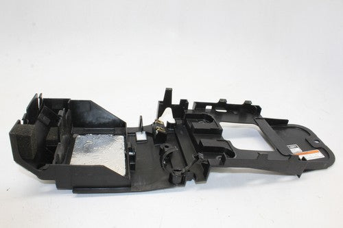 2006-2007 Yamaha Yzf R6 Rear Back Tail Undertail Battery Tray Plastic OEM
