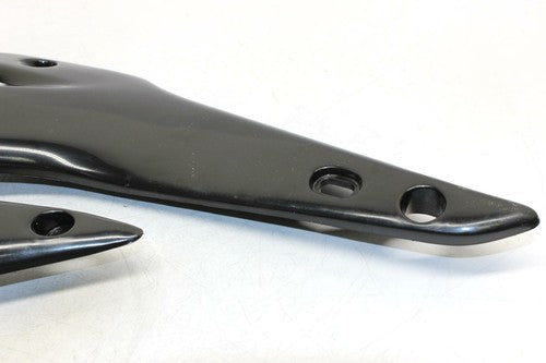 2002-03 CR250R CR125 Gas FUEL TANK GUARD PLATE SHROUD LOUVER PLASTIC