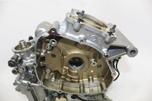 2007 Suzuki Vstrom 650 Dl650 Engine Motor Crankcase Crank Cases Block
