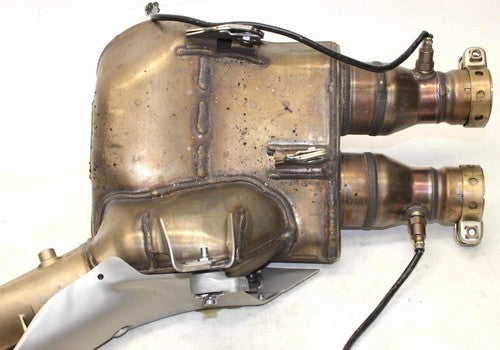 (20-21) 2021 Yamaha Yzf R1 Full Exhaust System Headers Pipe Muffler