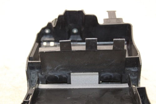 2005 Suzuki Gsxr1000 Rear Back Tail Undertail Battery Tray Plastic 63111-41g01
