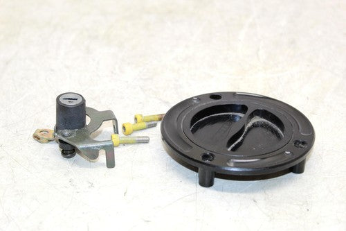 2001 Yamaha Yzf R1 Gas Cap Vortex And Seat Lock