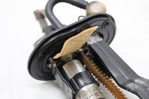 2016 KTM 390 Duke FUEL PUMP GAS PETROL SENDER UNIT 90207088000