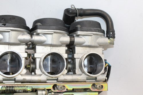 2004 Yamaha Yzf R6 Main Fuel Injectors / Throttle Bodies