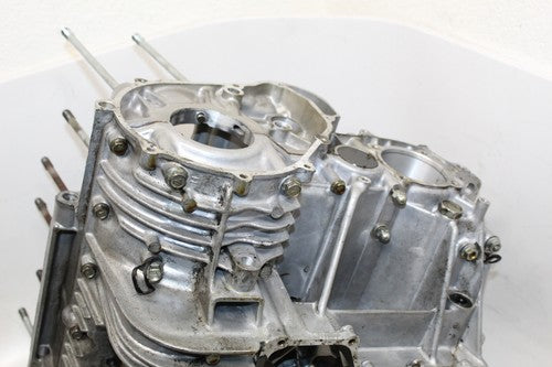 1981 Suzuki GS850G ENGINE MOTOR CRANKCASE CRANK CASES BLOCK