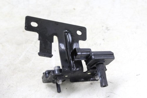 2011 Triumph Thruxton 900 Air Pressure Sensor Valve Solenoid