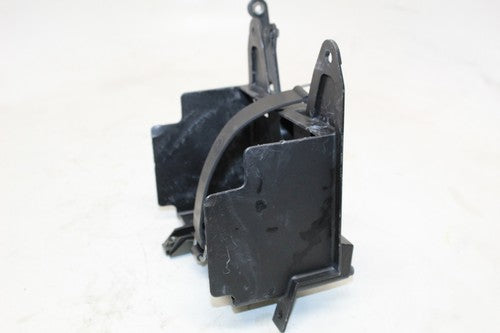 2005 Yamaha Yzf R1 Rear Back Tail Undertail Battery Tray Plastic