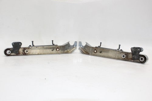 1997 Kawasaki Vulcan 1500 Vn1500d Classic Rear Passenger Fender Grab Rail OEM