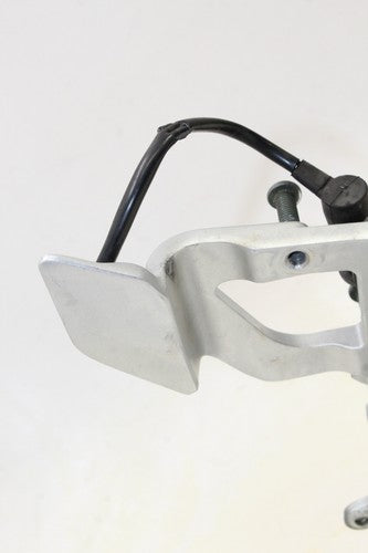 2003-05 Yamaha Fjr1300a Abs Right Driver Foot Peg Stop Brake Lever OEM