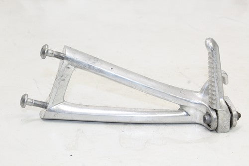 2003-05 Yamaha Yzf R6 Left Rear Back Passenger Peg 5sl-27430-01-00 OEM