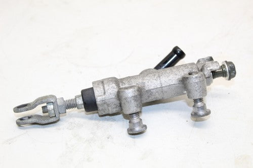 2007 Kawasaki Ninja 250r Ex250f Rear Back Brake Master Cylinder With Reservoir
