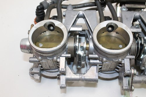 2009-12 Triumph Daytona 675r KEIHIN Carbs Carburetors OEM