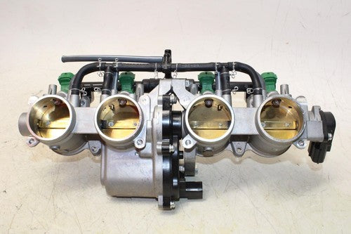 2022 Suzuki Gsxr1000 Main Fuel Injectors / Throttle Bodies