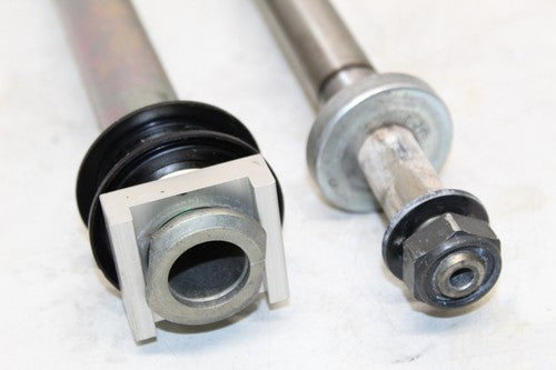 2009 Yamaha Yzf R6s Rear Axle Back Wheel Rim Swingarm Bolt