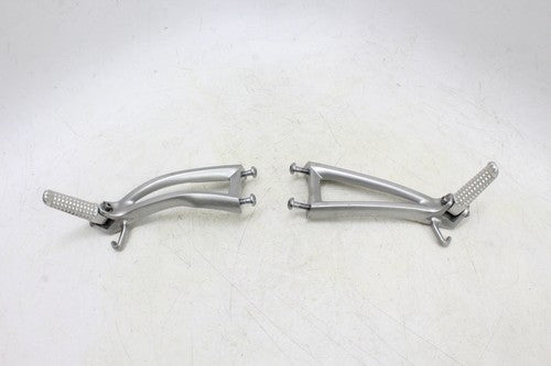 2006 Yamaha Yzf R6 Rear Back Passenger Peg Set Pair