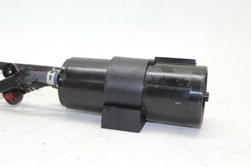 04-05 Suzuki Gsxr750 Evap Vapor Charcoal Emission Canister Oem 17210-26e00
