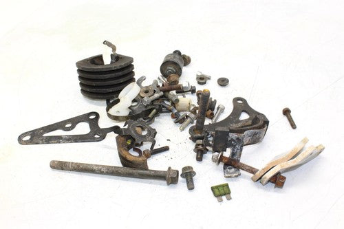 2006 Yamaha Ttr250 Engine Mounting Bolts Hardware Motor Screws OEM