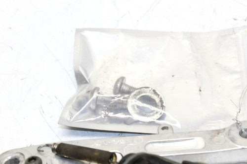 03-05 Yamaha Yzf R6 Left Rearset Rear Set Driver Foot PEG Bracket Mount OEM