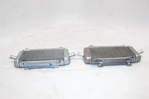 2005 Vespa Granturismo 200 Engine Radiator Motor Cooler Cooling Radiater OEM