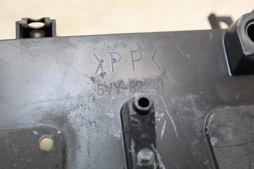 2004 Yamaha Yzf R1 Rear Back Tail Undertail Battery Tray Plastic