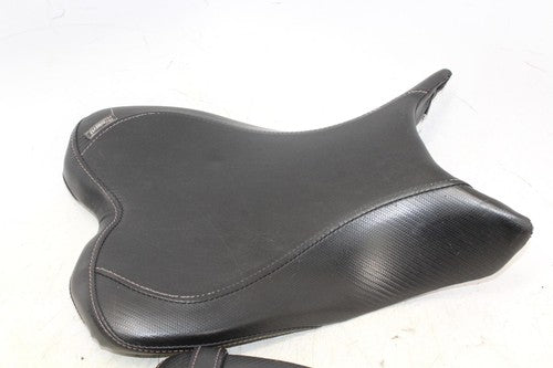 2009 Yamaha Yzf R1 Front Drivers Seat Pad Saddle Rear Seat