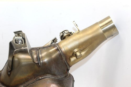 2021 Yamaha Yzf-r1 S Exhaust Mid Chamber Pipe Assembly OEM