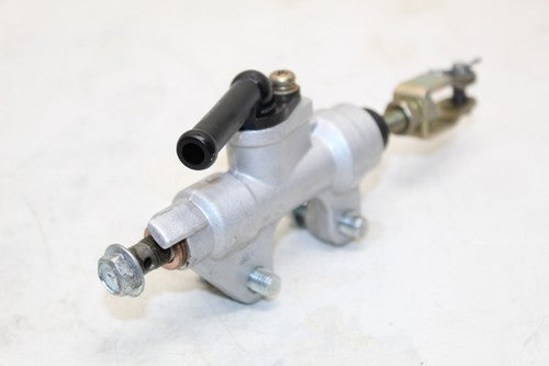 2008 Hyosung Gt250 Comet Rear Back Brake Master Cylinder With Reservoir