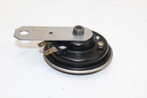 2005-06 Suzuki Gsxr1000 Horn Signal 38501-23e11 OEM