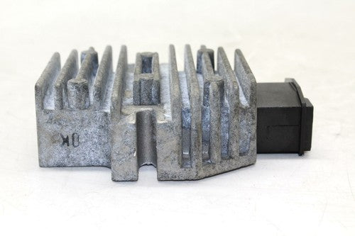 97-98 Honda Cbr1100xx Rectifier Voltage Regulator OEM