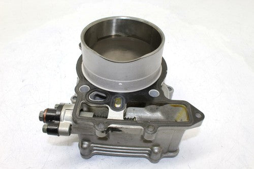 02-09 Suzuki Vstrom 1000 Dl1000 Front Piston Jug Oem