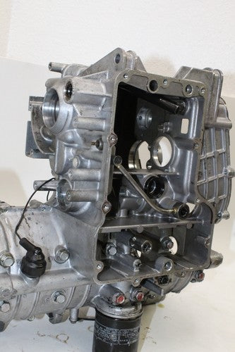 1995-97 Kawasaki Ninja Zx6r Zx600f Engine Motor Crankcase Crank Cases Block OEM