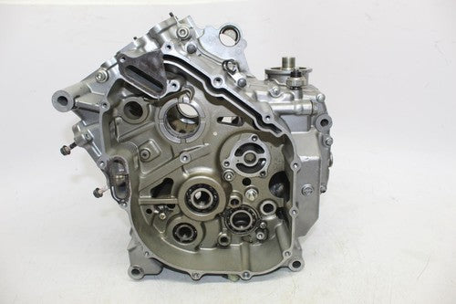 2007 Suzuki Vstrom 650 Dl650 Engine Motor Crankcase Crank Cases Block